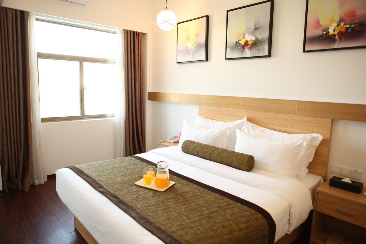 Oyo8001 Tiandi Hotel Шънджън Екстериор снимка